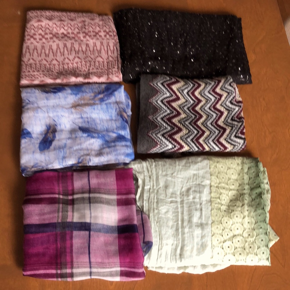 Six infinity scarves